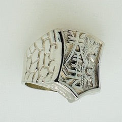 IKCA Ring with side detail